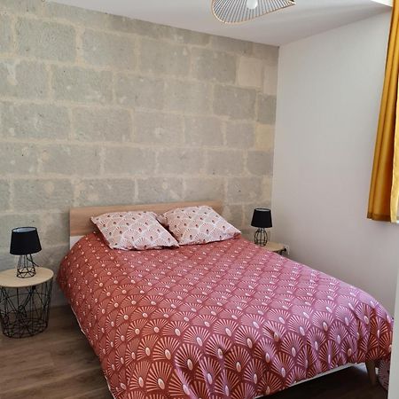 Saumur Centre : Appartement Entierement Renove. ภายนอก รูปภาพ